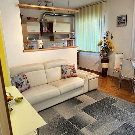 Appartamento Vacanze Мерано Екстер'єр фото